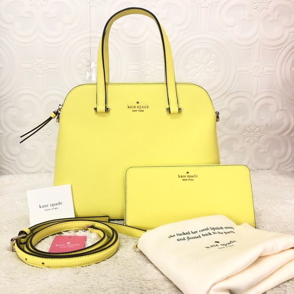 kate spade Handbags - 🌸OFFERS?🌸Kate Spade Leather Yellow Lime Set